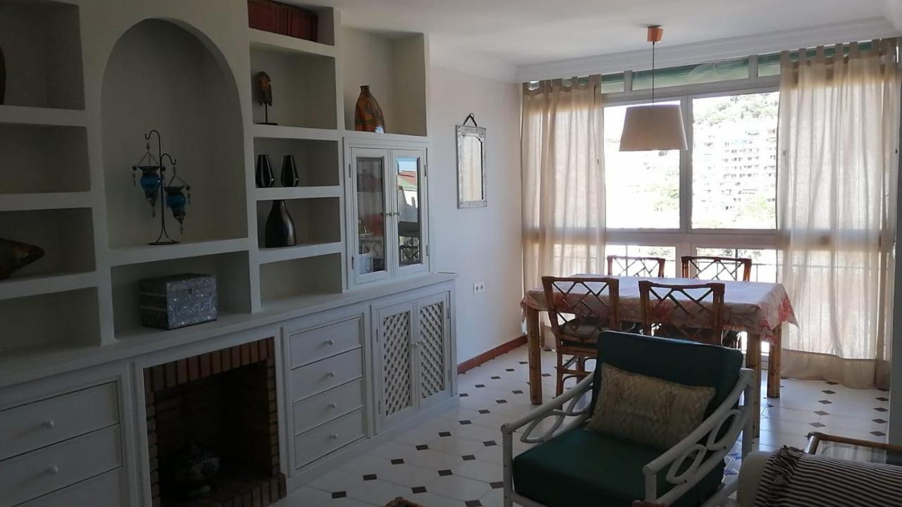 Lu&Cia El Palo Apartment Malaga Luaran gambar